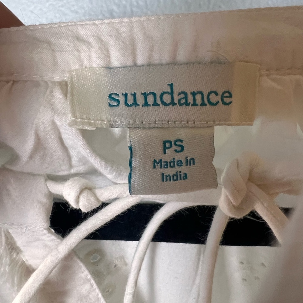 Sundance White Top Sz Small - Picture 2 of 2